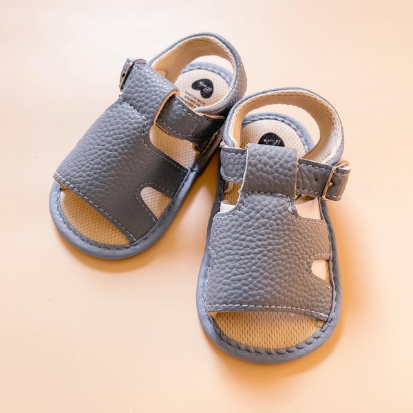 AMARI Sandals